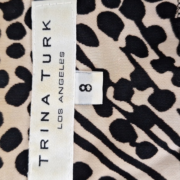 Trina Turk Tan Black Animal Esque Print Mobwife V-Neck Faux Wrap Dress Size 8 - Picture 10 of 11